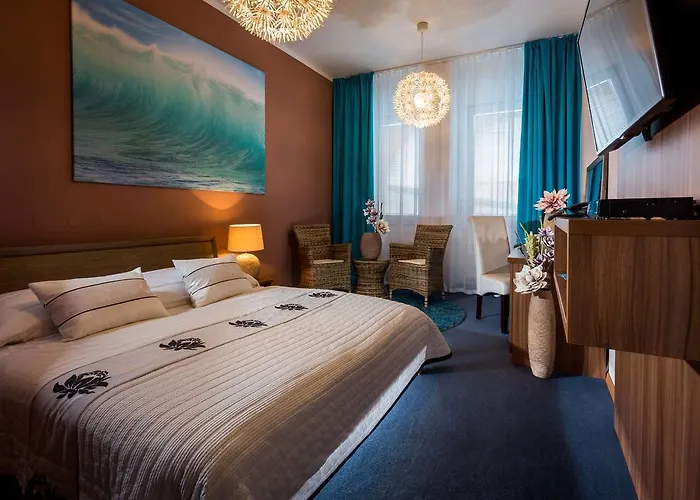 Sareza Hotel