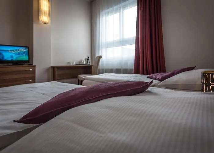 Sareza Hotel