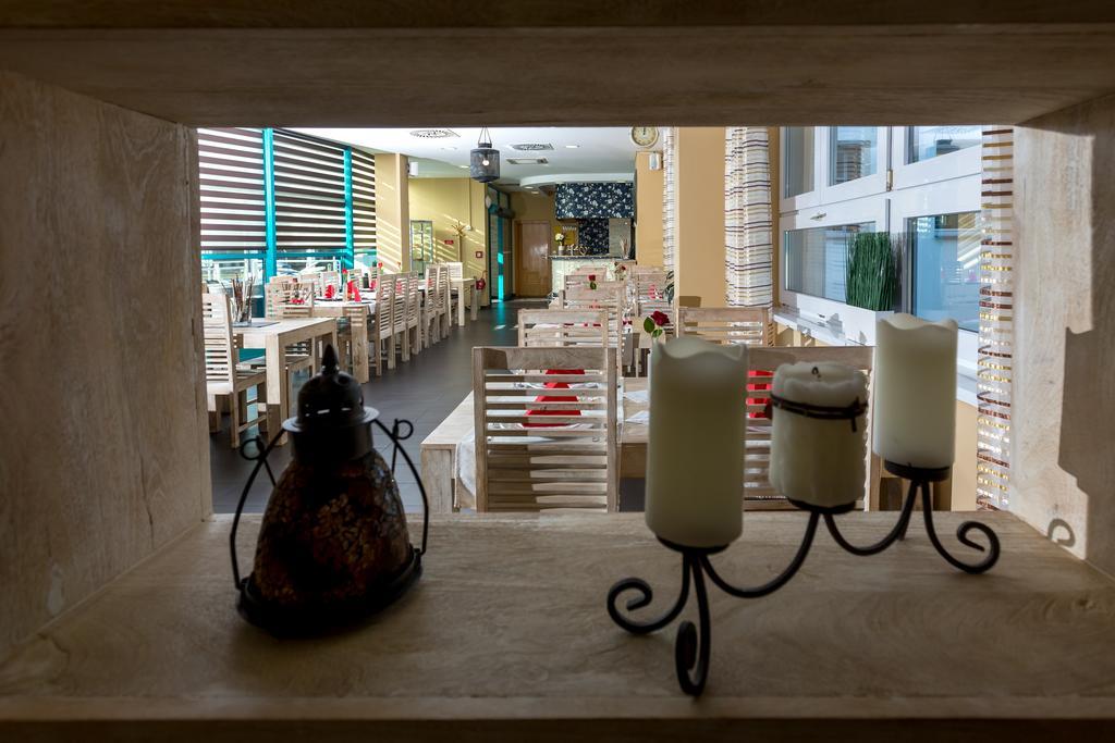 Hotel Sareza